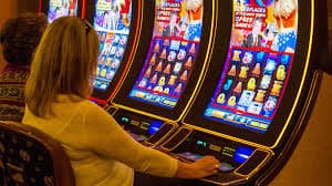 Live dealer casino table on apk 11 for Philippine players